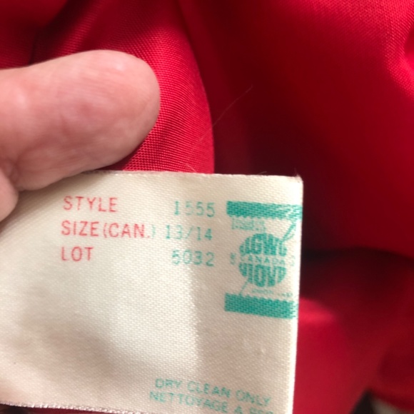 Vintage unique Find Quality Red Wool Blend Coat - Picture 6 of 6